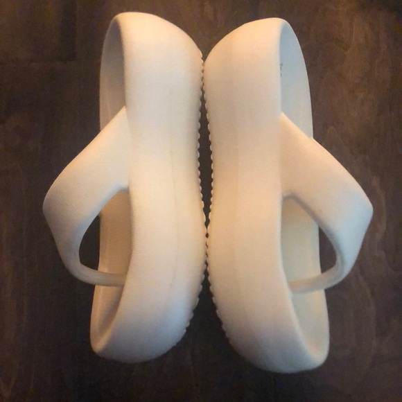 JEFRREY CAMPBELL CHILLAXIN PLATFORM FLIP FLOP NWOT - Picture 4 of 16